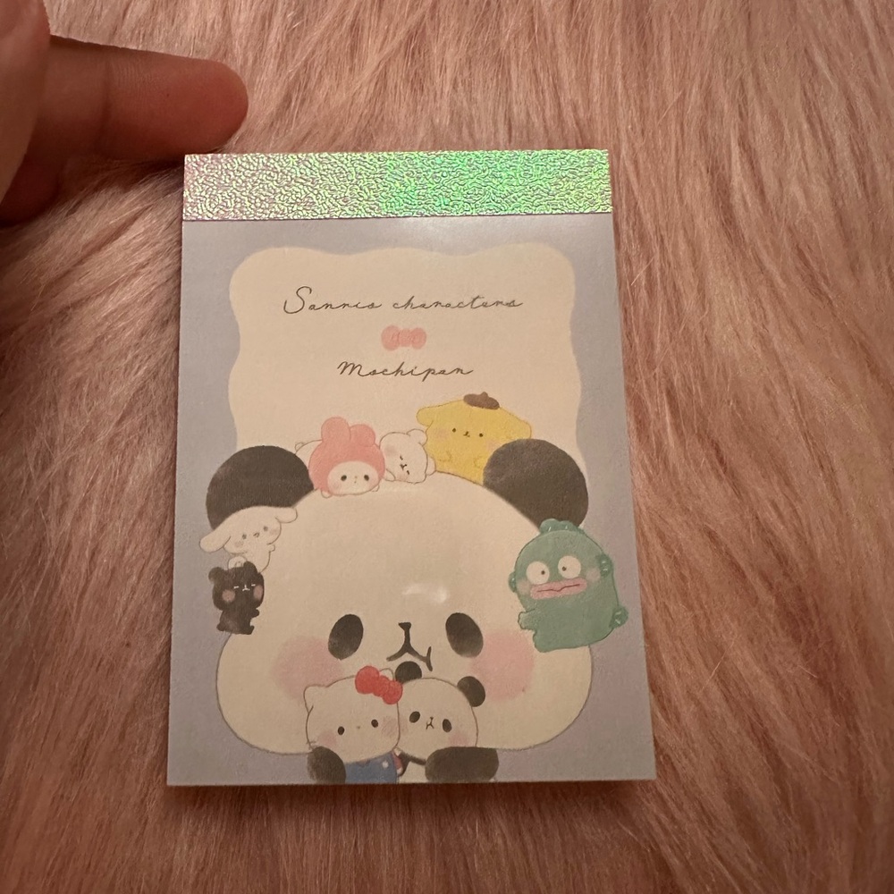 Mochipan Hello Kitty Small Notepad - Picture 2 of 4